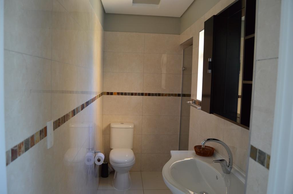 Aramesh Guesthouse And B&B Midrand Exterior foto