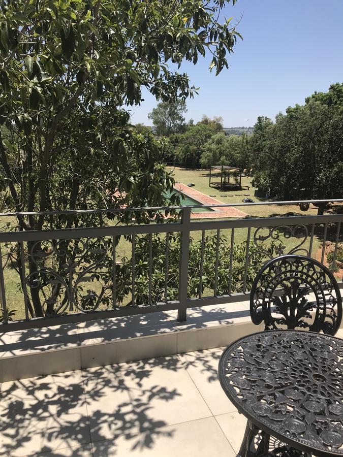 Aramesh Guesthouse And B&B Midrand Exterior foto